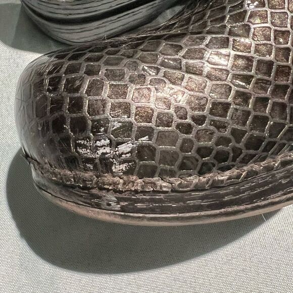 DANSKO Python Snakeskin Pewter Leather Clogs Sz 39/8.5-9 B47 - Picture 7 of 7